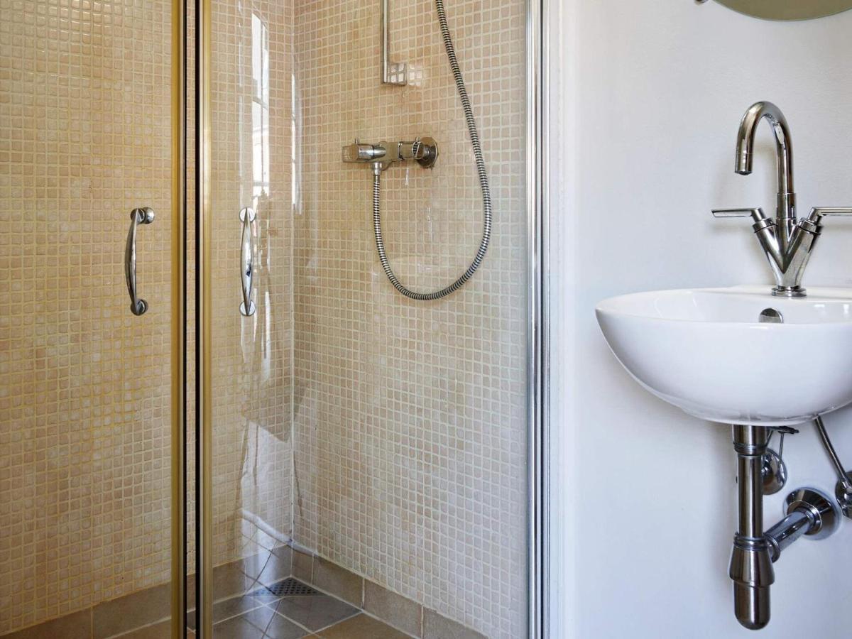 5 Person Holiday Home In AÅkirkeby Esterno foto