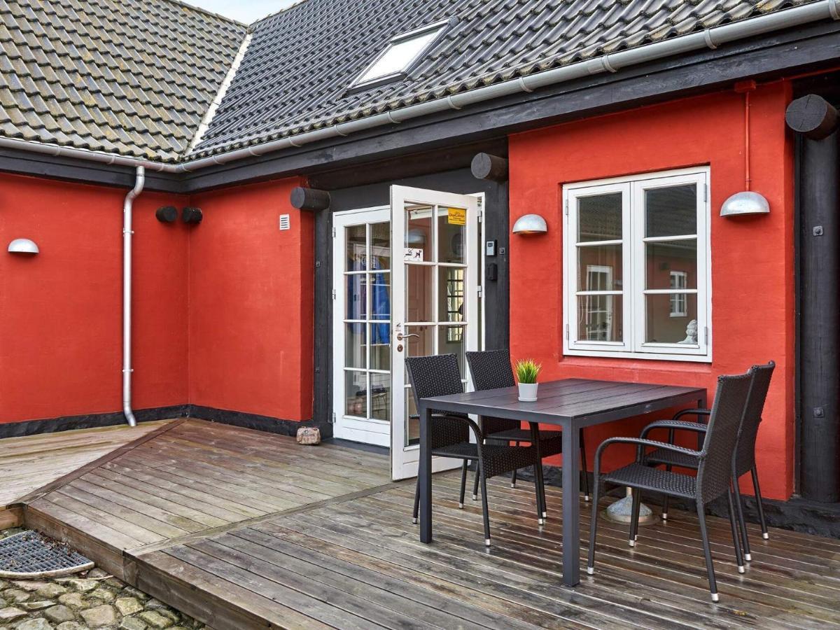 5 Person Holiday Home In AÅkirkeby Esterno foto