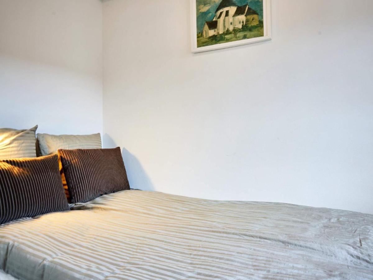 5 Person Holiday Home In AÅkirkeby Esterno foto