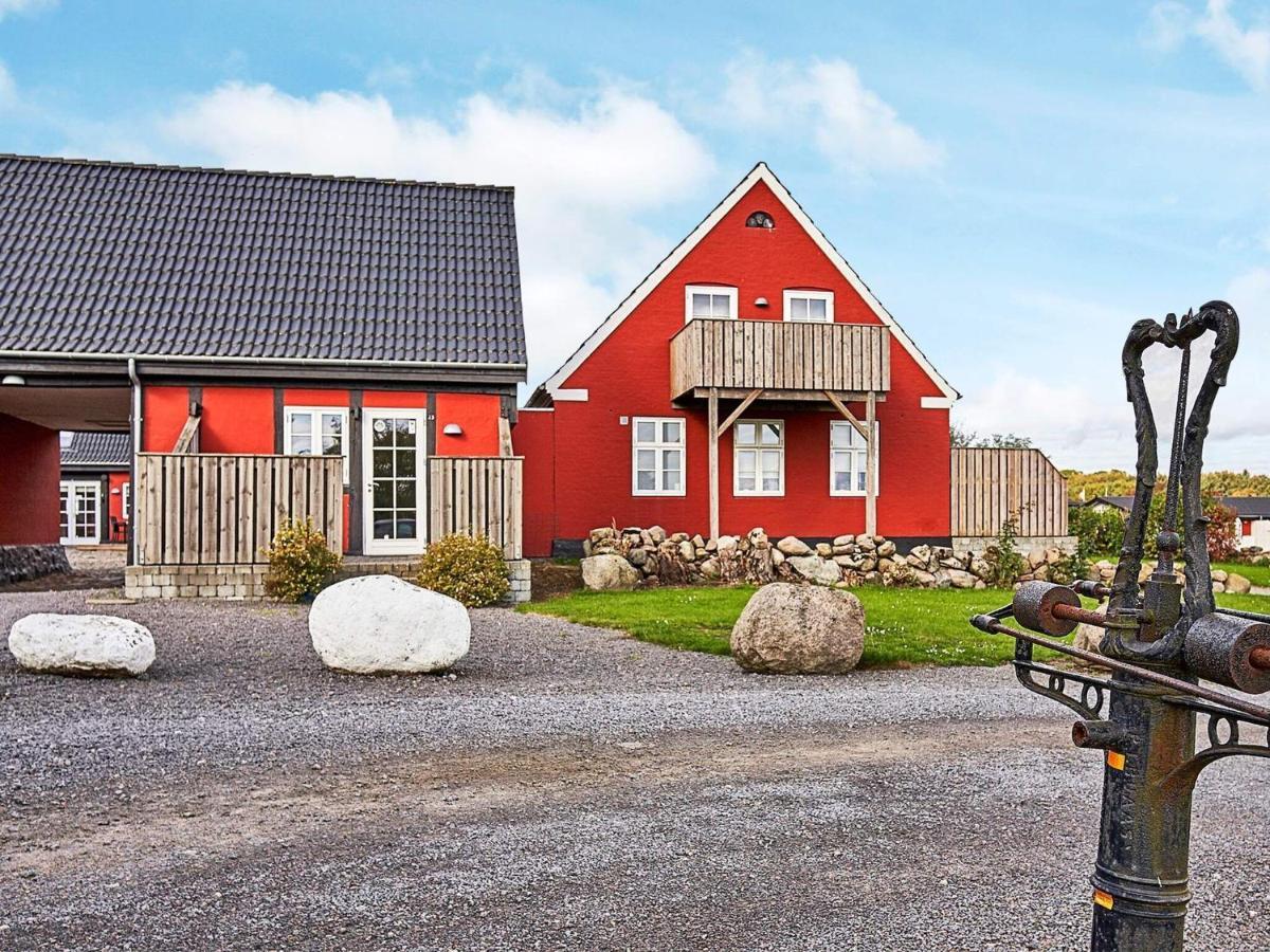 5 Person Holiday Home In AÅkirkeby Esterno foto